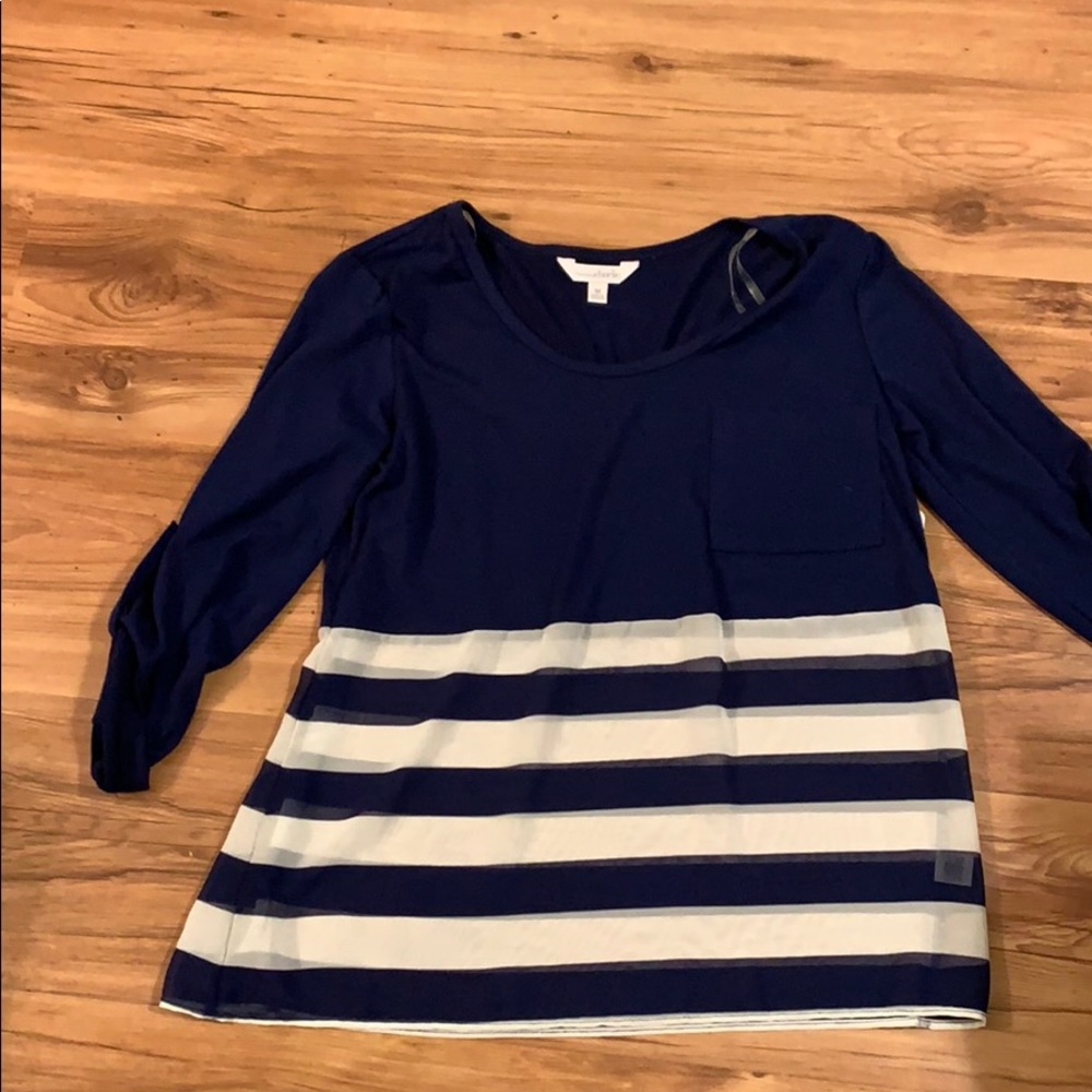 NWT blue and white top